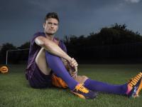 FB体育官方网站-当南美风暴遇上欧陆铁壁，勒沃库森战术革命与迪巴拉英超争冠启示录