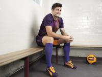 FB体育在线-跨越时空的赛场主宰，从加纳生死战到卡塞米罗抢七—论关键时刻的唯一性救赎