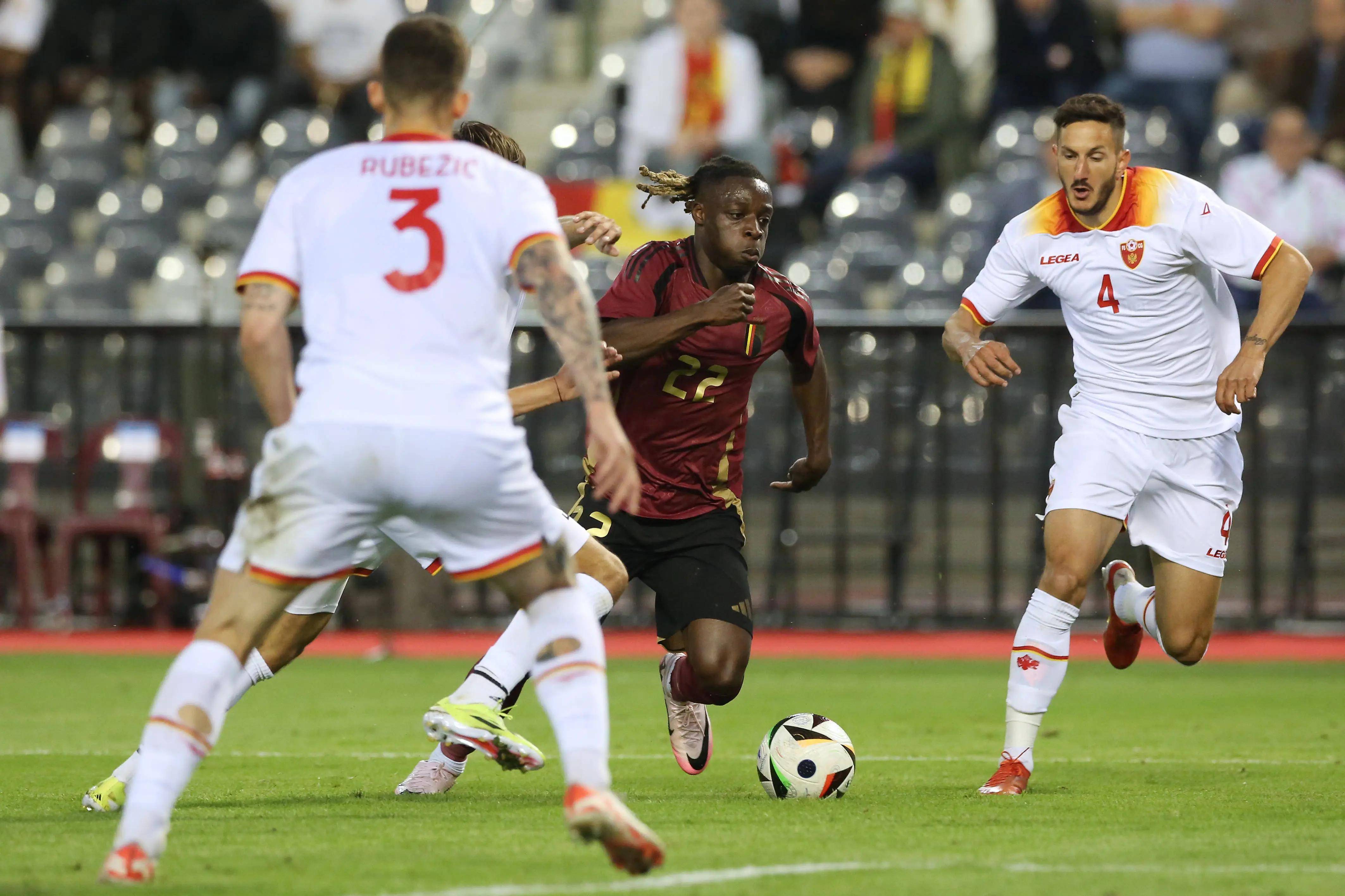 包含斯洛文尼亚主场-战胜马其顿,晋级机会渺茫的词条 包含斯洛文尼亚主场-战胜马其顿,晋级机会渺茫的词条