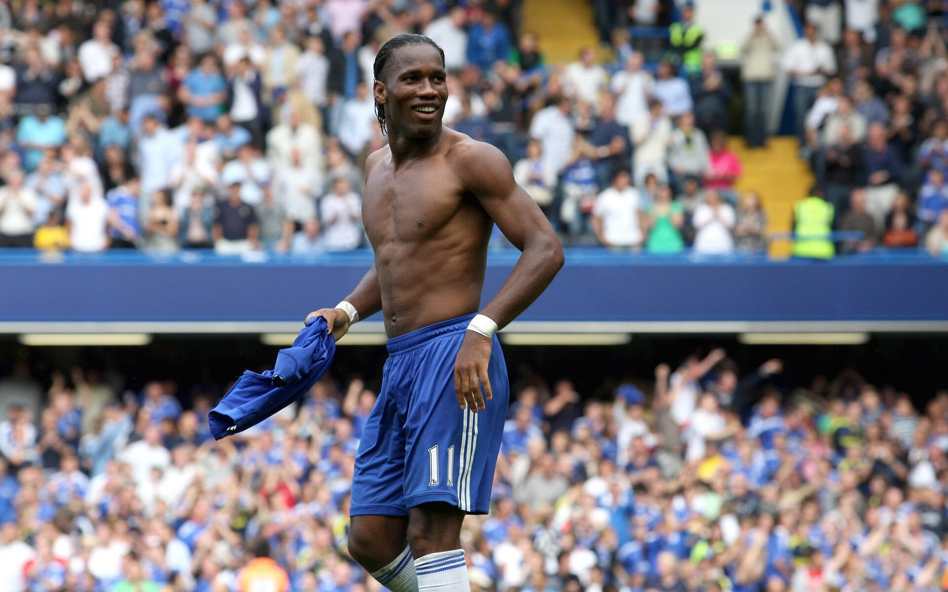 篮网单节风暴击溃马刺，霍勒迪化身关键先生导演逆转好戏