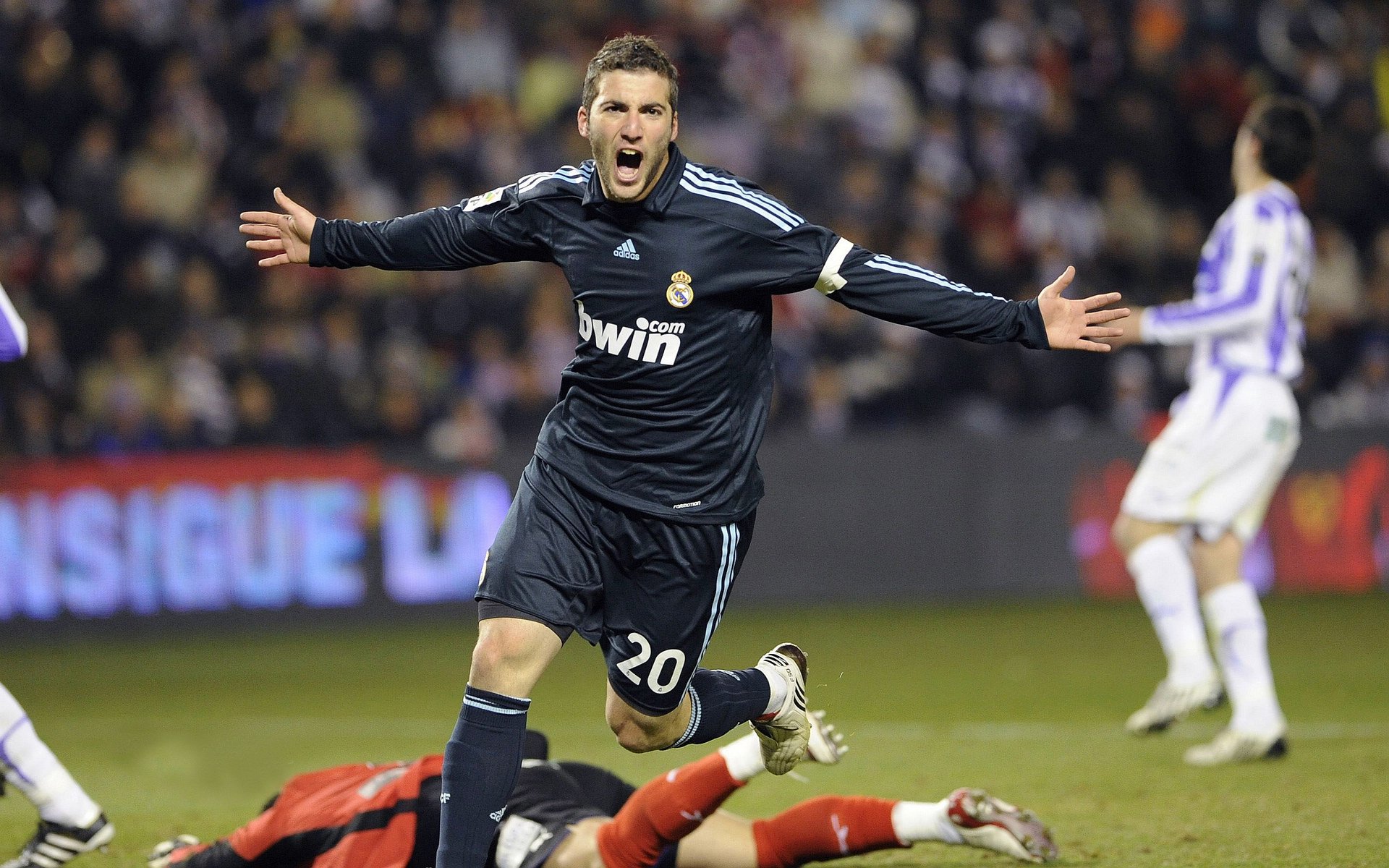 跨界焦点，NBA季后赛的哥斯达黎加式逆袭，如何诠释踏平精神？